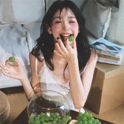 小樱桃 在线观看封面